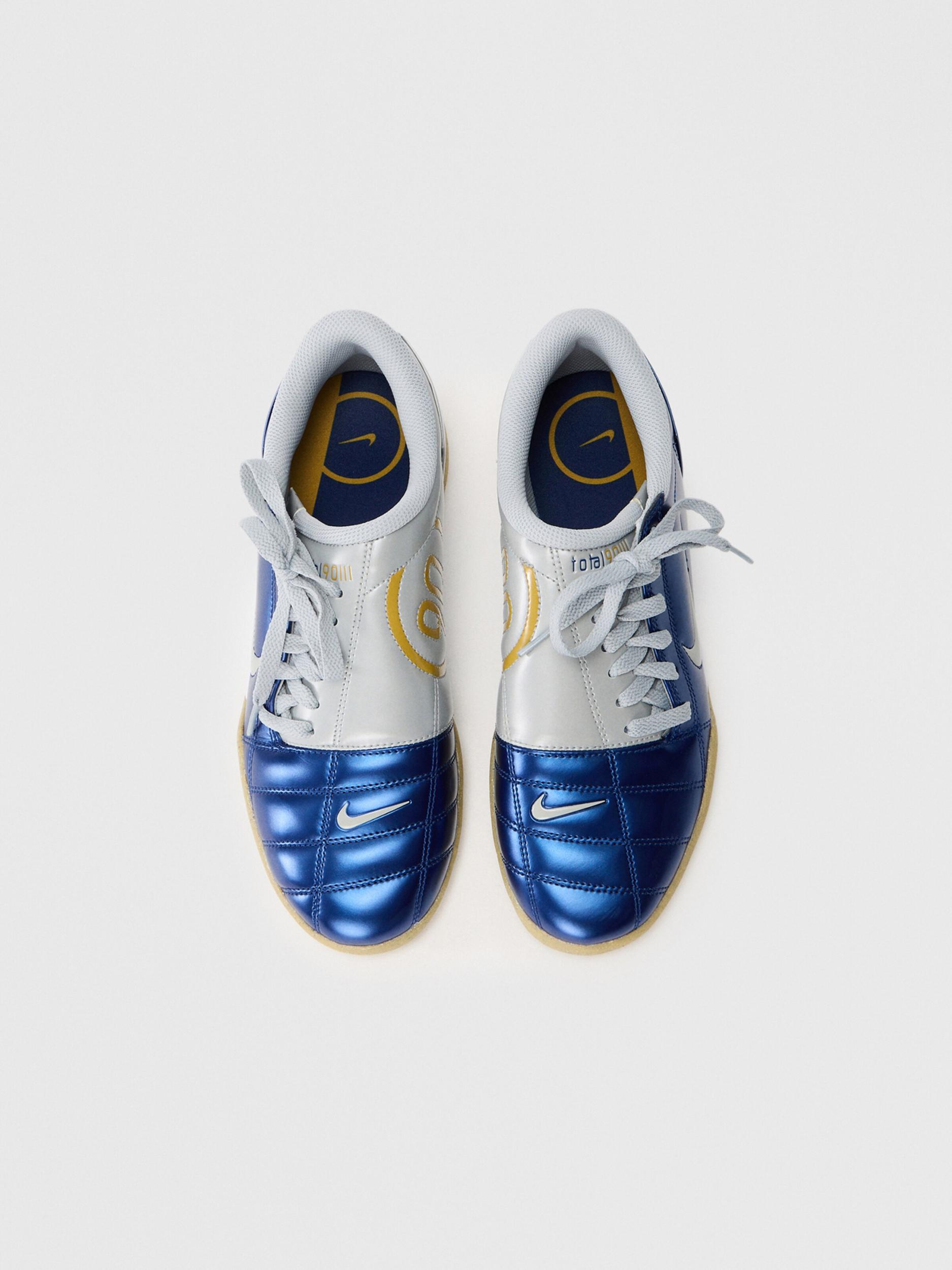 Nike Sportswear Rövid szárú sportcipők 'TOTAL 90' kék / fehér