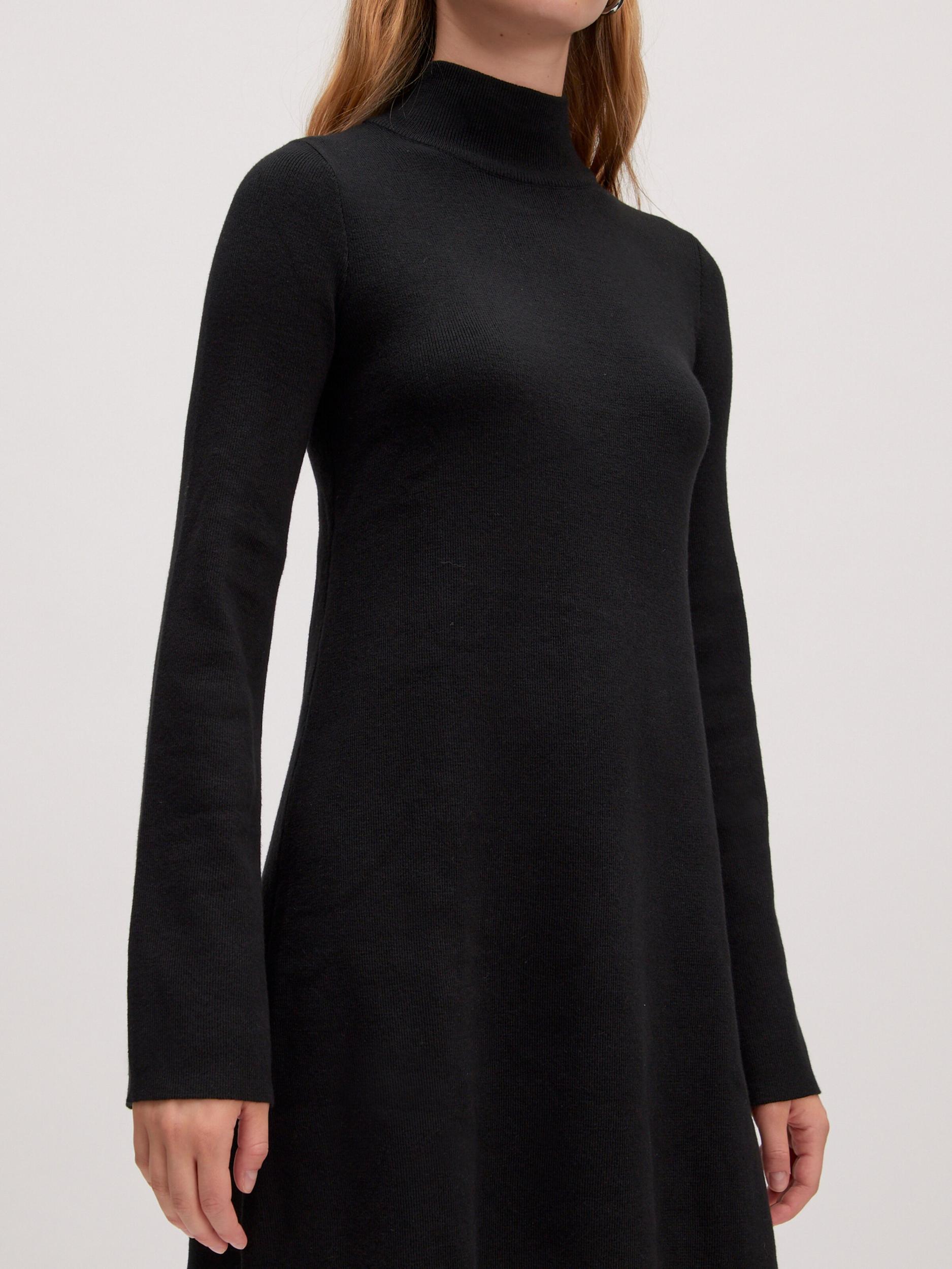 EDITED Kötött ruhák 'Dunia' fekete