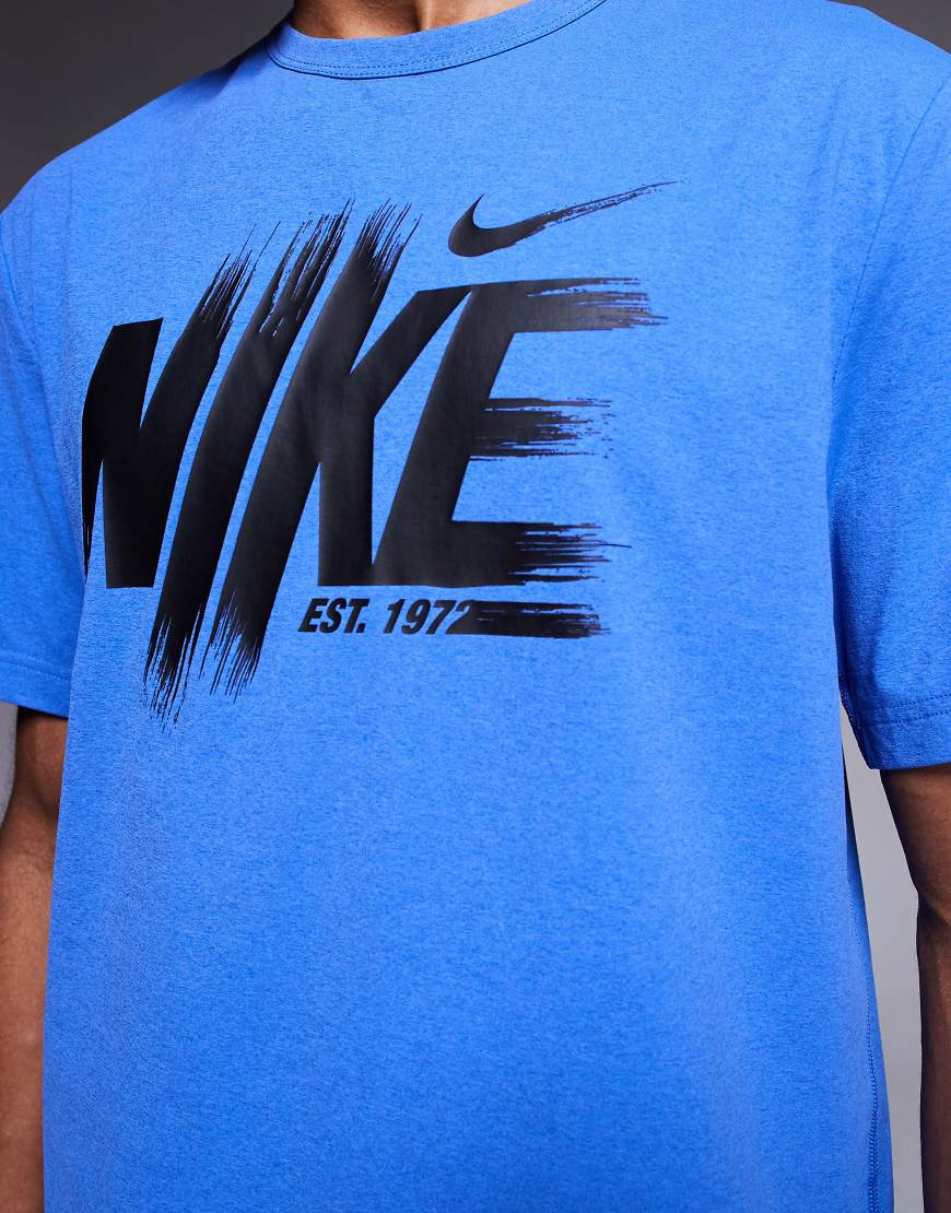 Nike Training Hyverse Dri-Fit t-shirt in blue