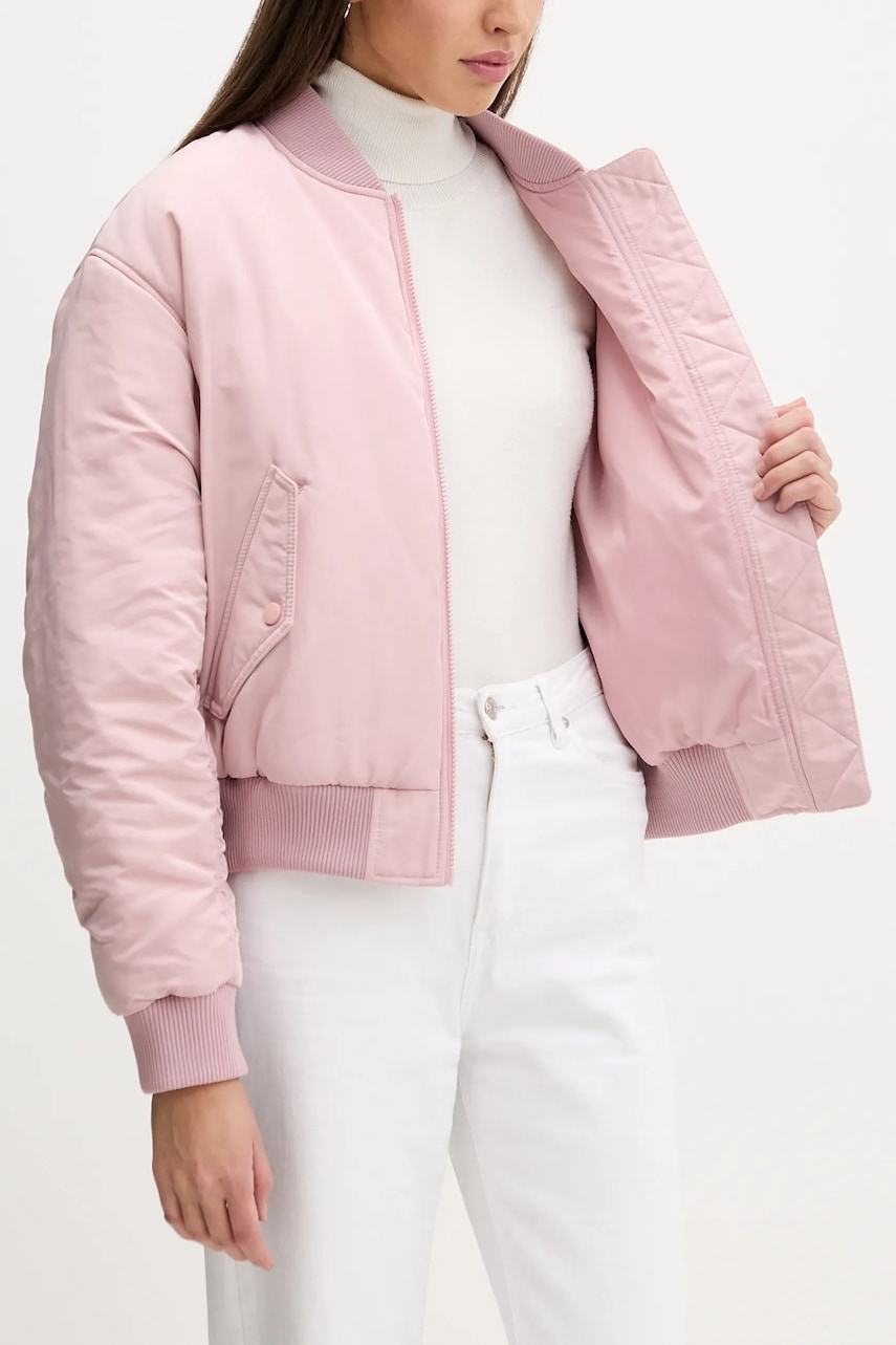 Hugo Blue bomber dzseki