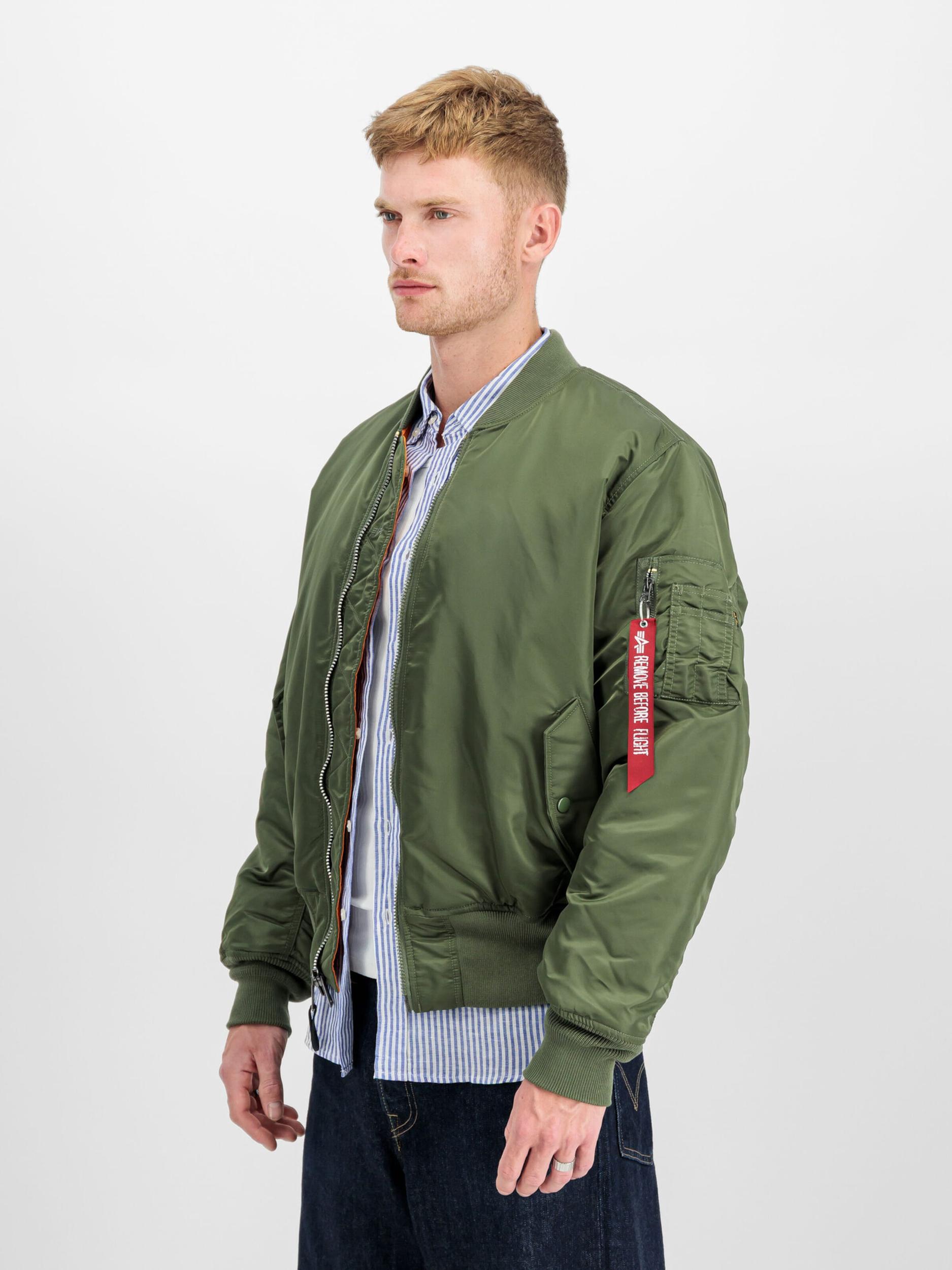 ALPHA INDUSTRIES Átmeneti dzseki 'MA-1 Heritage' zöld