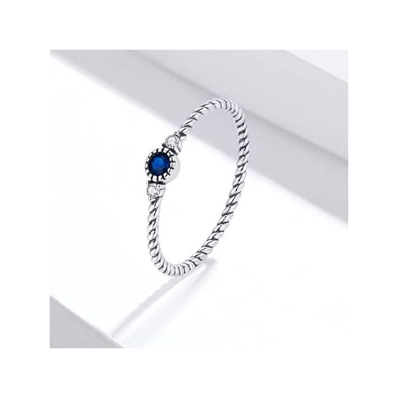Ékszerkirály Ezüst gyűrű kék kővel, 8-as méret