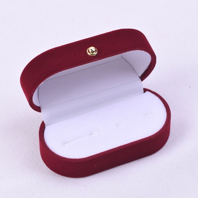 Ékszerkirály Elegáns ékszerdoboz gyűrű vagy fülbevaló részére bársonyból, vörös-fehér