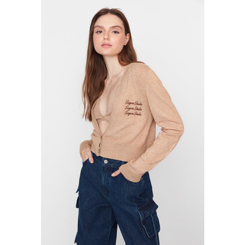 Trendyol X Sagaza Studio világosbarna hímzés részletes kötöttáru Cardigan