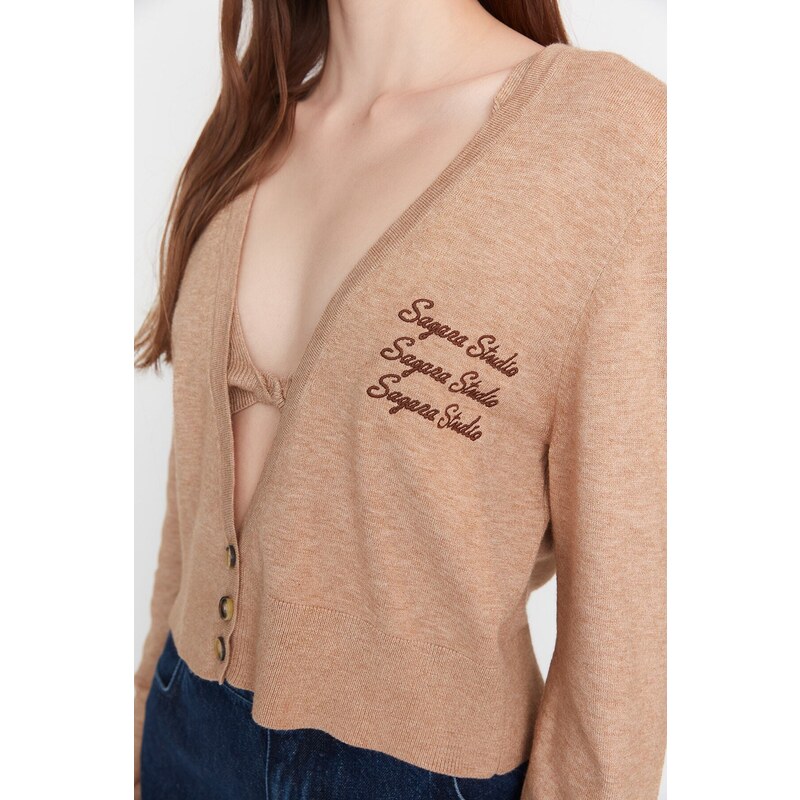 Trendyol X Sagaza Studio világosbarna hímzés részletes kötöttáru Cardigan