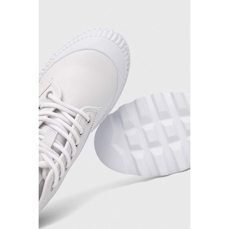 Karl Lagerfeld bőr sneaker TREKKA II fehér, női