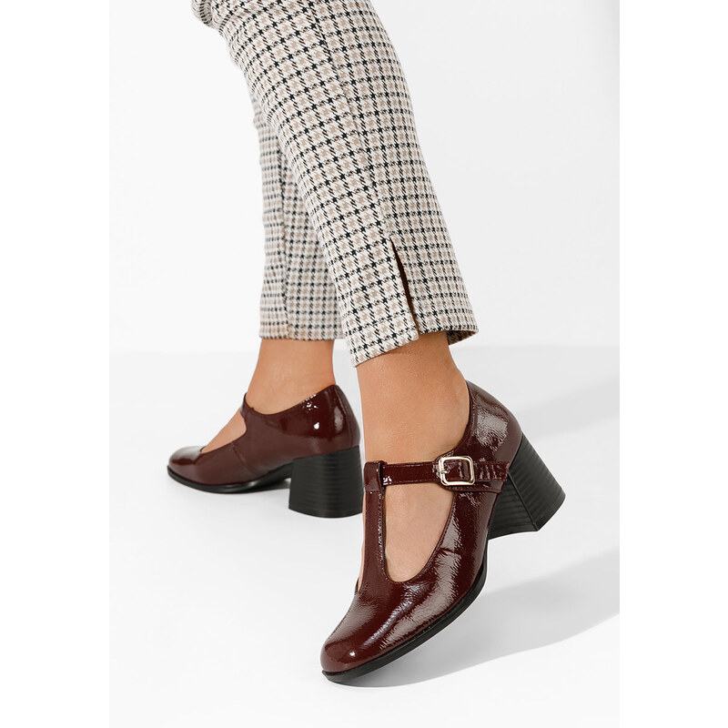 Zapatos Vesita borvörös alacsony sarkú körömcipő