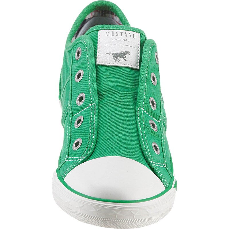 MUSTANG Belebújós cipők zöld / fehér