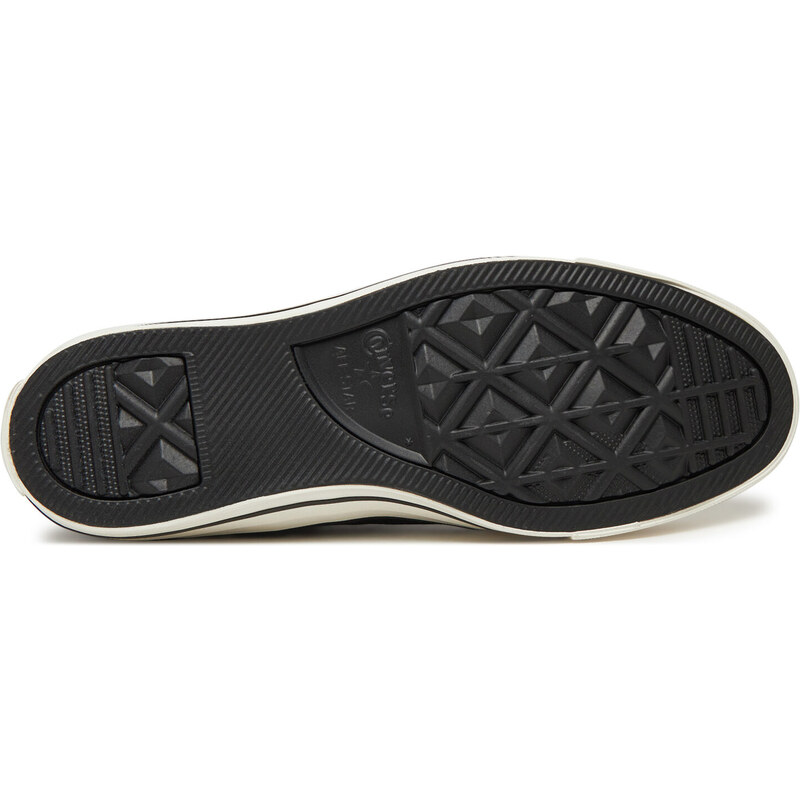 Tornacipő Converse