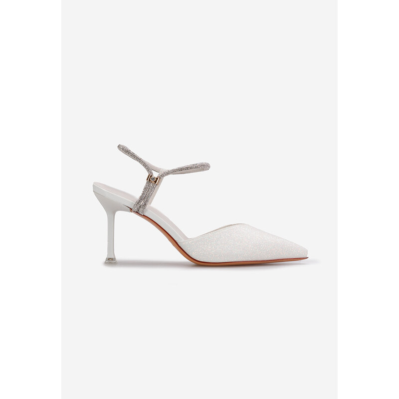 Zapatos Amaria fehér tűsarkú cipő