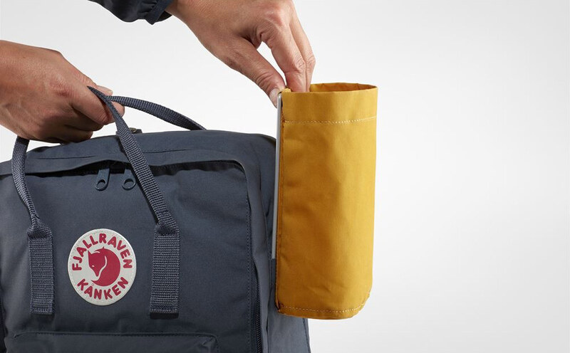 Fjällräven Kånken Bottle Pocket Unisex - Hátizsákok és táskák Fjällräven - Fekete - F23793-550-One-size