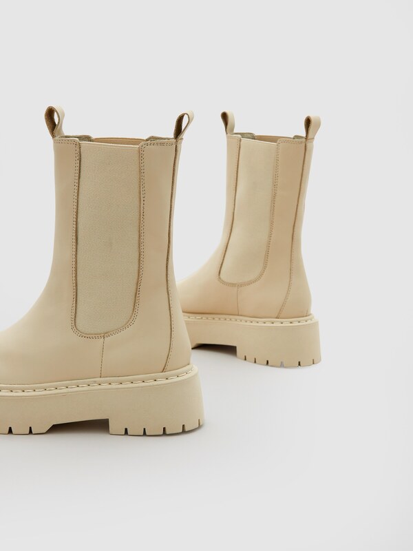 EDITED Rövid szárú csizmák 'Gudrun' bézs