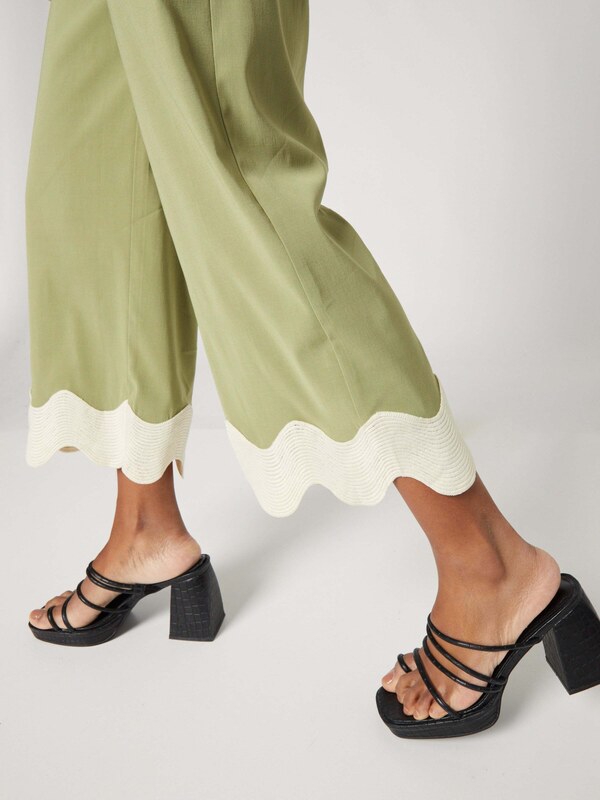 Katy Perry exclusive for ABOUT YOU Nadrág 'Nora' bézs / zöld