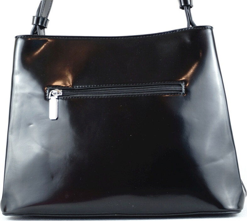 Silvia Rosa női kézitáska lézervágott mintával, műbőr, fekete