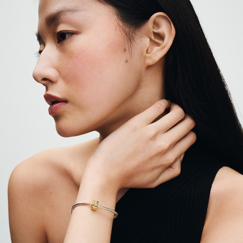 Pandora Moments Összefonódó szívek Klip