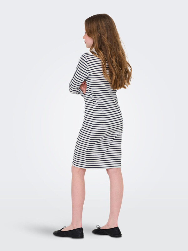 ONLY GIRLS Ruha fekete / fehér