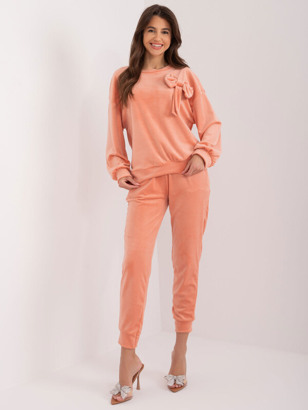 ITALY MODA Őszibarack színű velúr szett masnival DHJ-KMPL-8870.59-peach