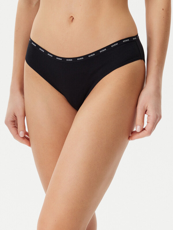 Fazonos bugyi szett Guess