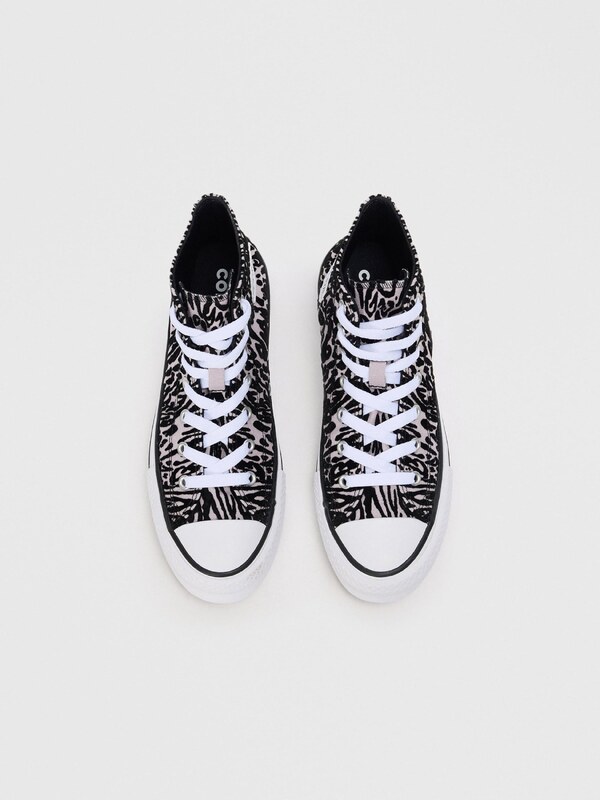 CONVERSE Sportcipő 'Chuck Taylor All Star' pasztellila / fekete