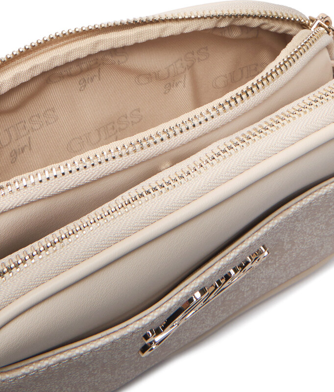 Táska Guess