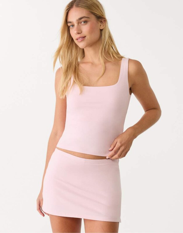 Stradivarius Mini skort in pastel pink