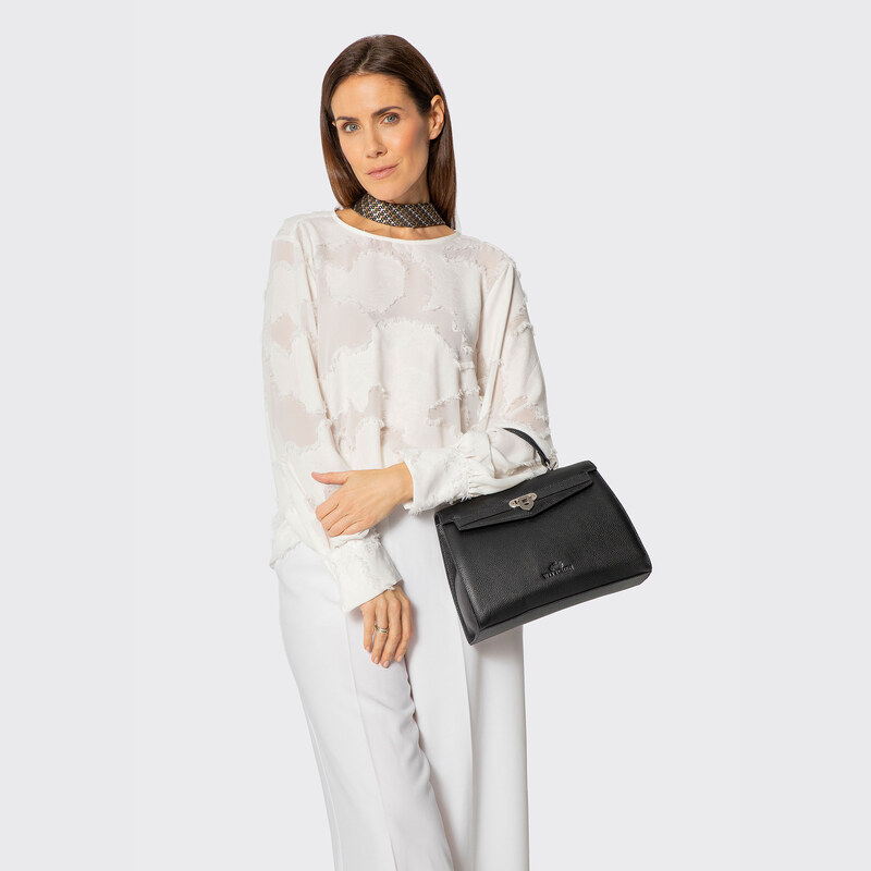 Wittchen Bőr női táska díszes csattal fekete