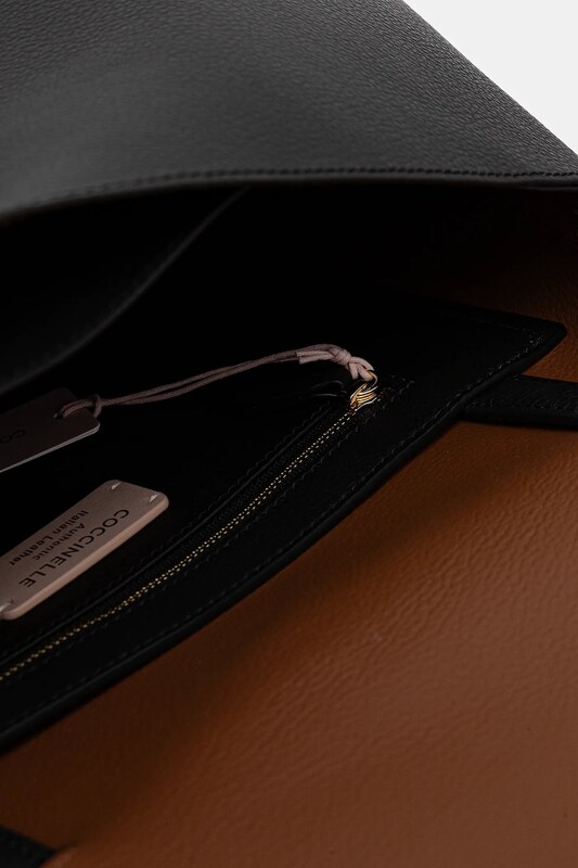 Coccinelle bőr táska NIKLA