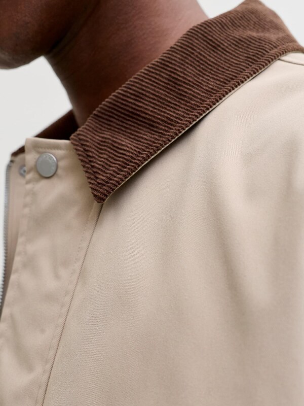 JACK & JONES Átmeneti dzseki 'JORCatskills Barn' barna / cappuccinobarna