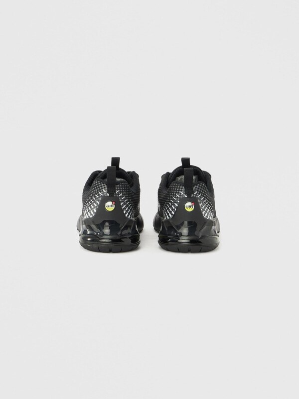 Nike Sportswear Sportcipő 'Air Max Phoenix (PS)' fekete / fehér