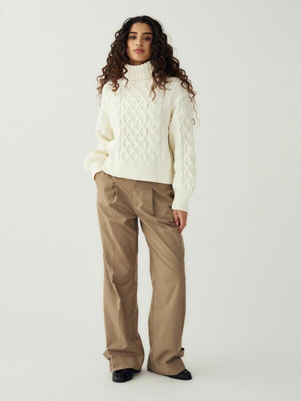 Noella Pulóver ' Lael ' elefántcsont