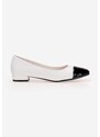 Zapatos Erias fehér alacsony sarkú körömcipők