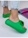 Webmoda Női zöld gumipapucs platformmal és masnival